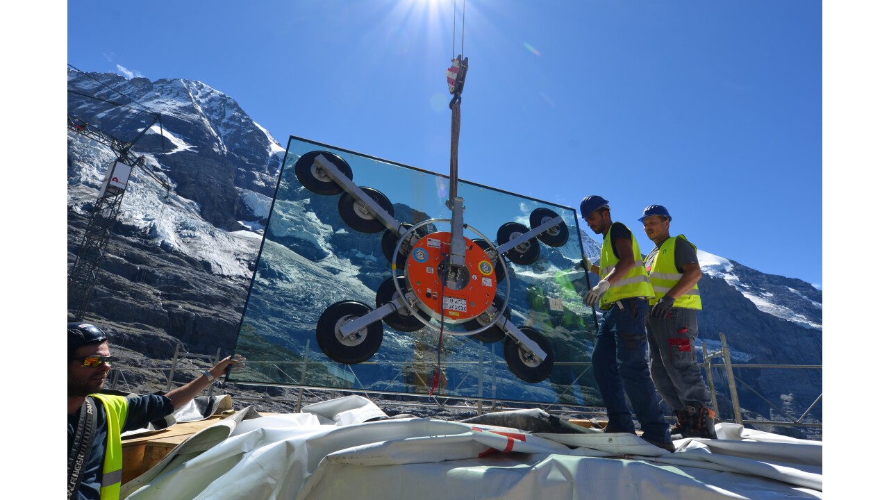 Unser GBX 800 von Viavac im Einsatz auf dem Eigergletscher.