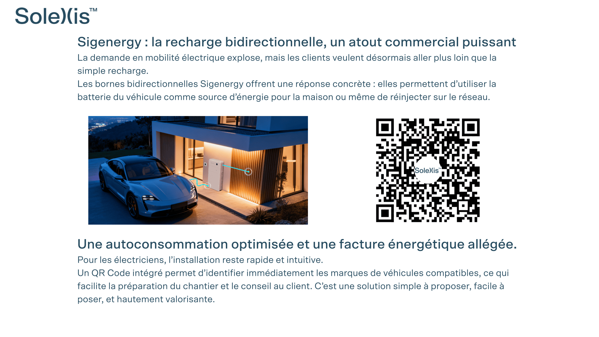 Une maison moderne avec des panneaux solaires sur le toit, une voiture électrique garée à l'extérieur et une station de recharge près du garage. Il y a un texte en français sur la recharge bidirectionnelle et un code QR avec le logo de Solexis.