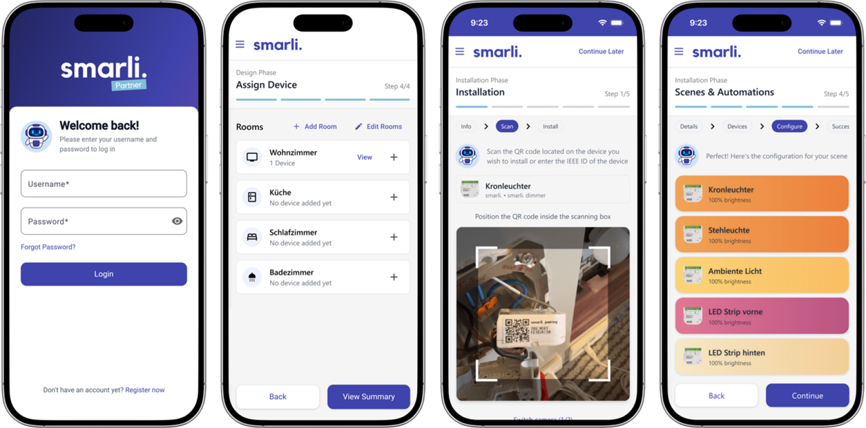 Vier Smartphone-Bildschirme zeigen die Benutzeroberfläche der Smarli-App: Anmeldebildschirm, Zuweisung der Geräte zu den Räumen, Scannen des QR-Codes für die Installation und Konfiguration der Smart Home-Szenen und -Automatisierungen.
